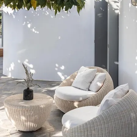 Aqua Breeze Villas Semesterbostad *